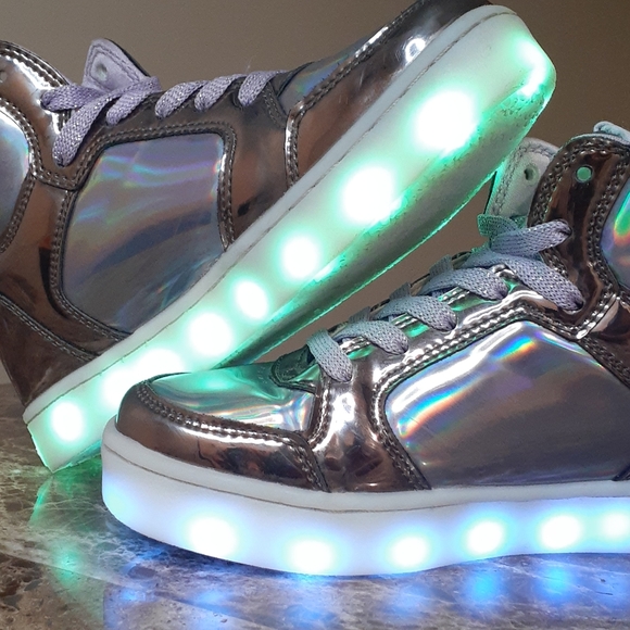 Skecher Energy Light-up shoes sz 1 kids - Picture 8 of 12